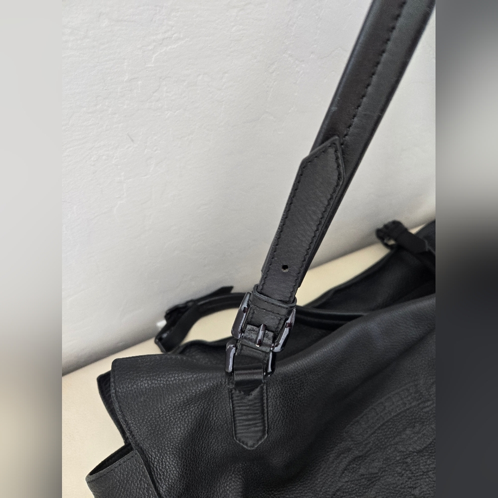 Burberry leather extra large weekender bag - Picture 6 of 16